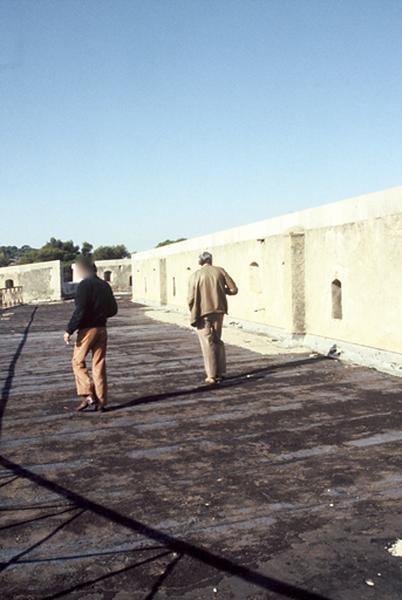 Intérieur du fort, terrasses.