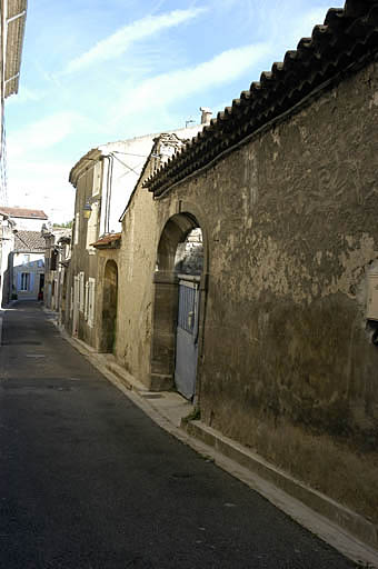 Mur de clôture.