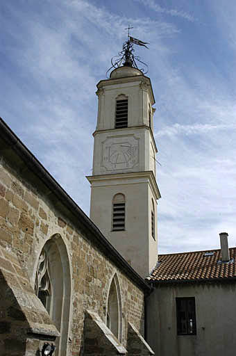 Clocher vu depuis le cloître.