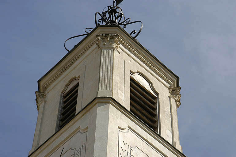 Le clocher depuis la rue du Berteuil.