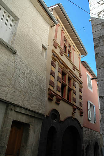 Façade.