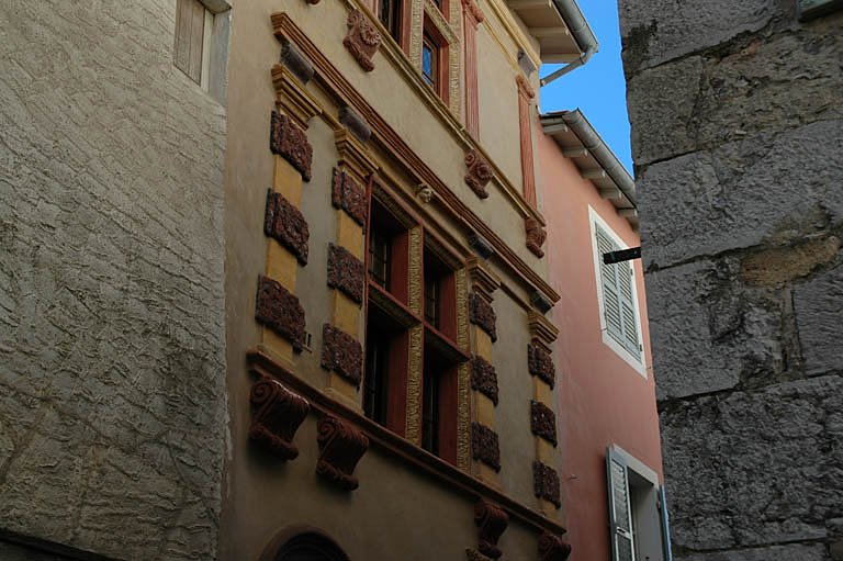 Façade.