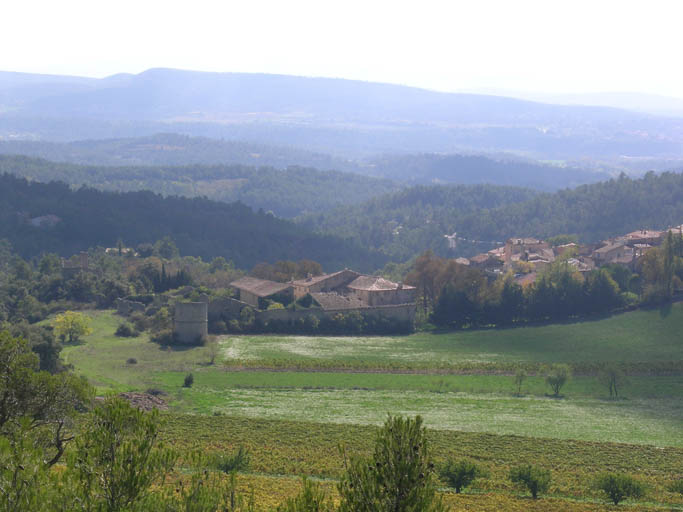 Vue d'ensemble depuis le nord.