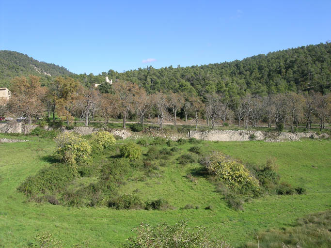 Vue sud-ouest depuis le village.