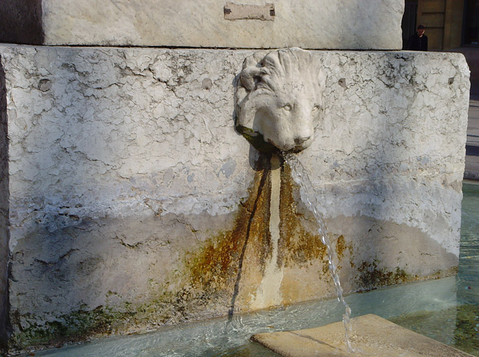 Vue de la fontaine.