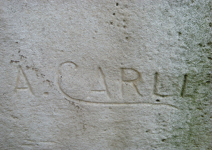 Vue du monument commémoratif à Adolphe Monticelli, peintre, signature du sculpteur Auguste Carli.