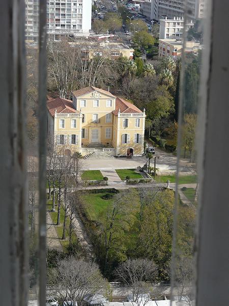 La maison et le jardin, vue en plongée depuis le toit-terrasse de la Cité Radieuse.