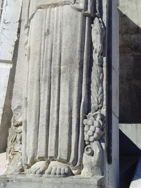 Détail de l'allégorie du département des Alpes de Haute Provence.