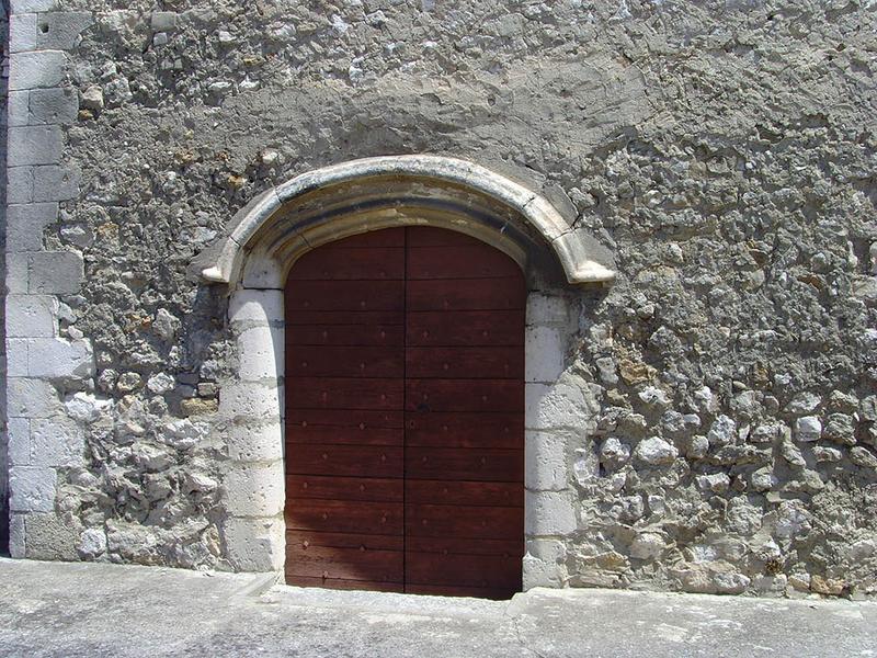 La porte d'entrée.