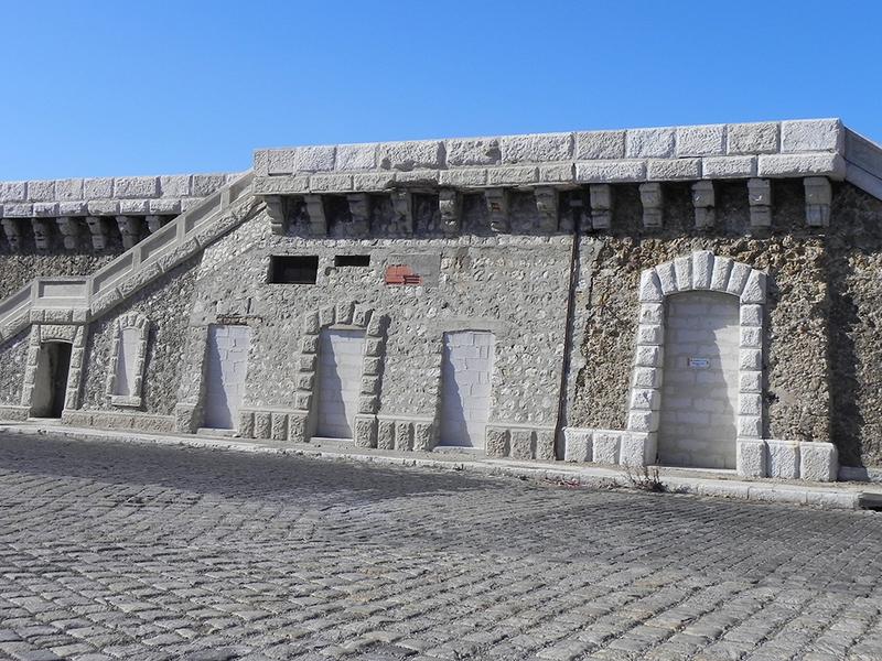 Vue d'une casemate.