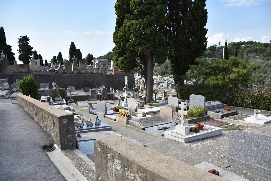 vue générale du tombeau dans son environnement