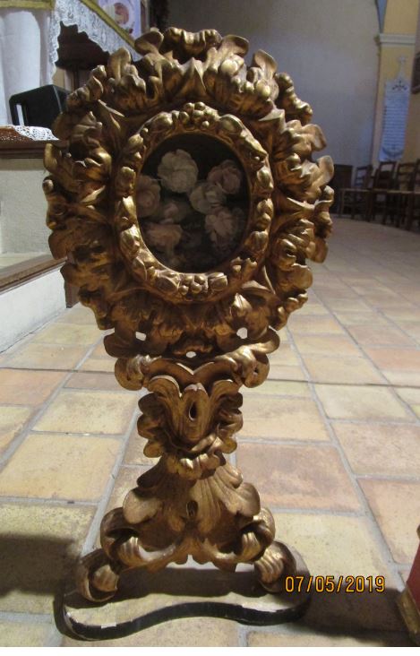 monstrance-reliquaire à vue ovale - © Ministère de la Culture (France), Direction Régionale des Affaires Culturelles de Provence-Alpes-Côte d'Azur – Tous droits réservés