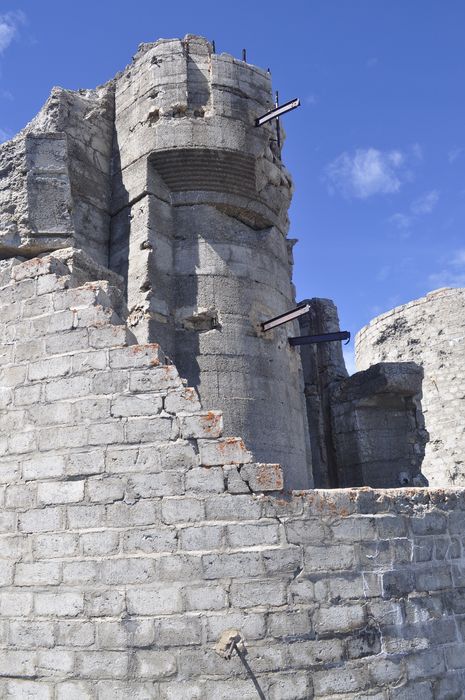 fort, tour n°3 et son pilier central qui supportait la coupole