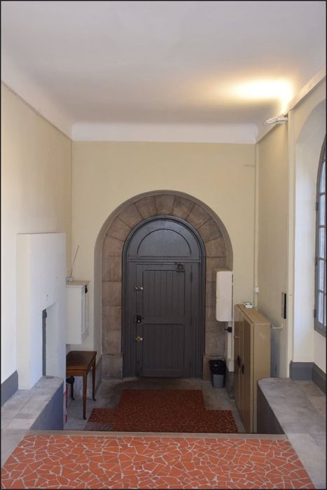 nouvelle sacristie, porte d’accès sur rue