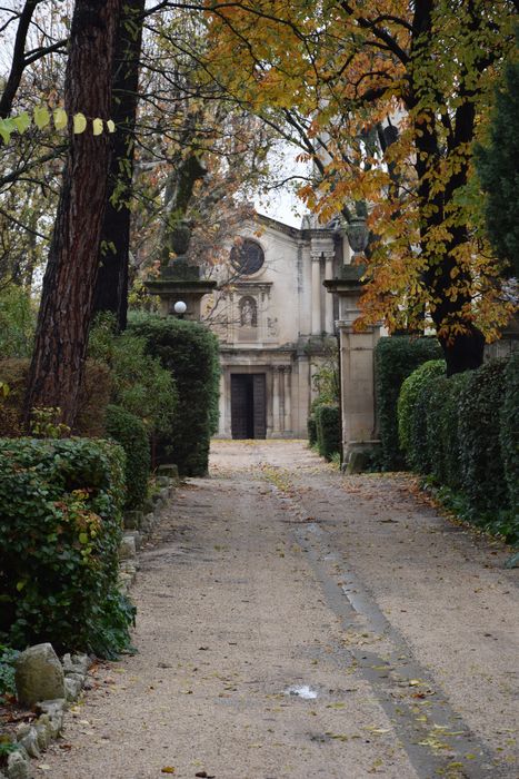 allée d’accès ouest
