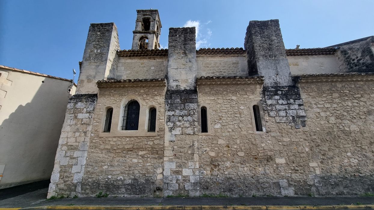 façade latérale nord, vue partielle