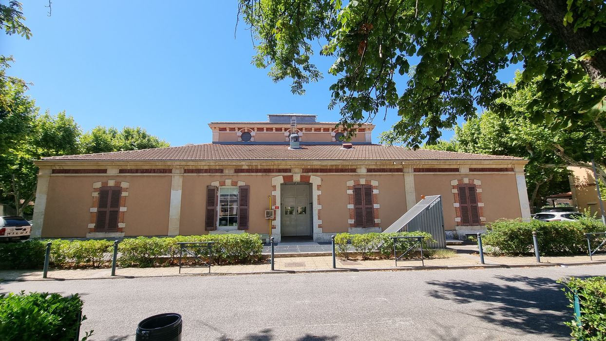 bâtiment des cuisines