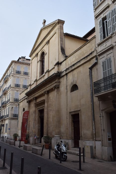 Église Saint-Charles intra-muros