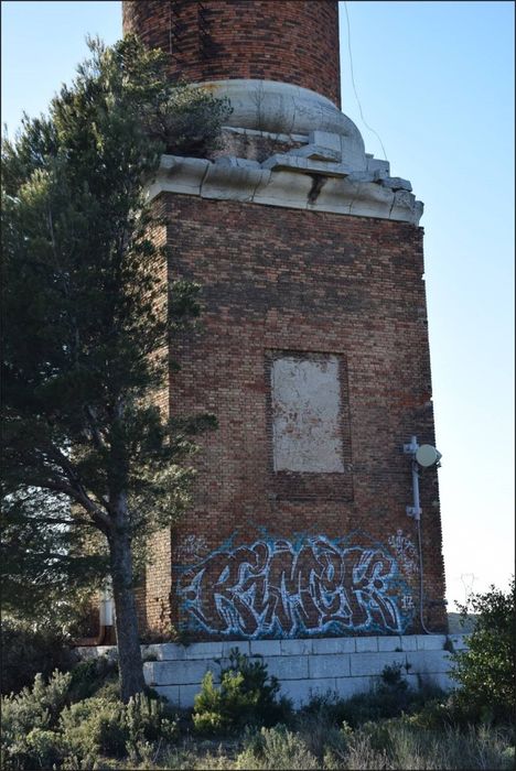 vue partielle de la colonne