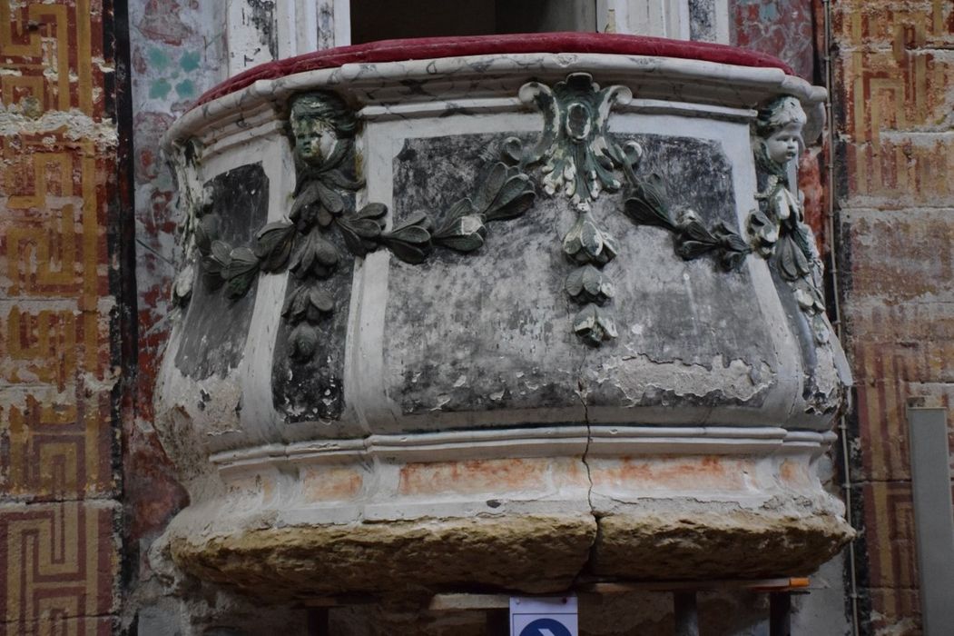 chaire à prêcher, vue partielle
