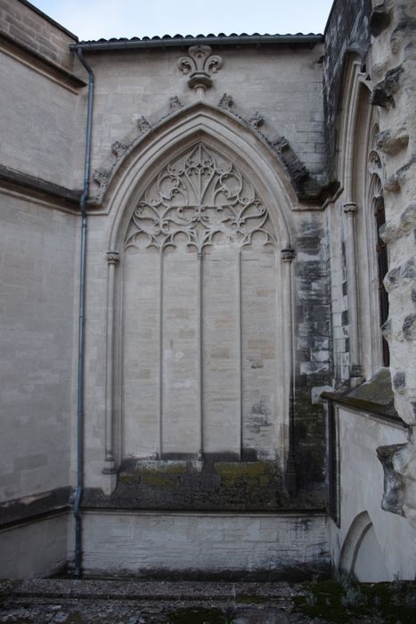 vue partielle des bâtiments