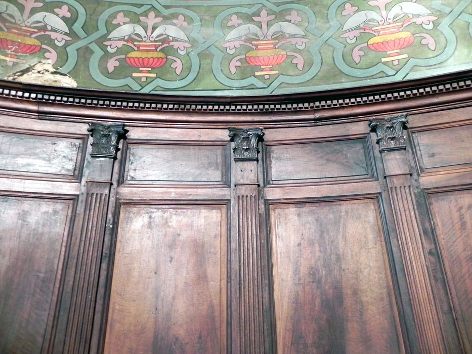 choeur, lambris de revêtement, vue partielle