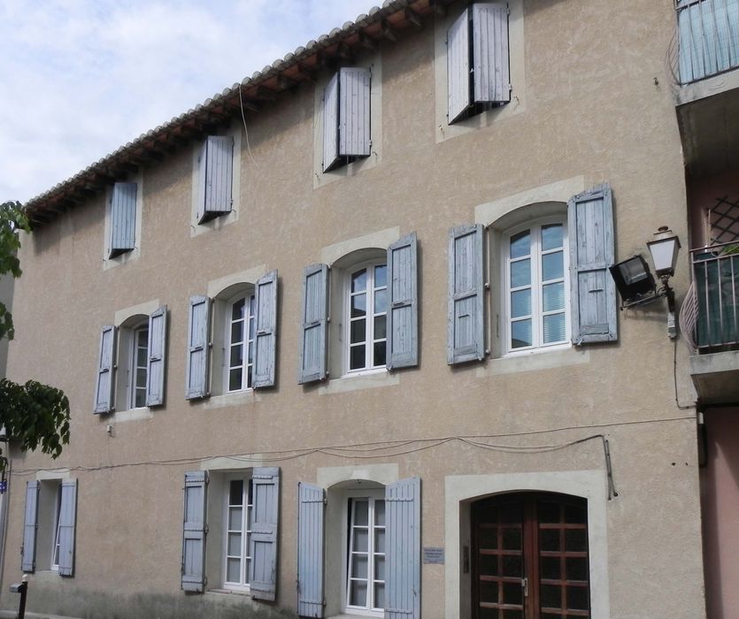 façade sur rue