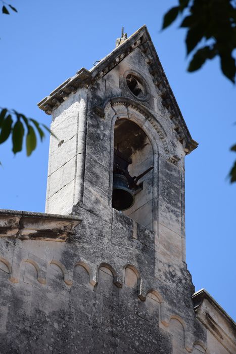 chapelle, façade sur rue, détail du clocheton