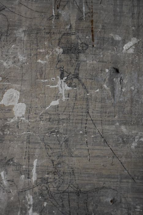 pièce non localisée, graffitis (fragment), détail