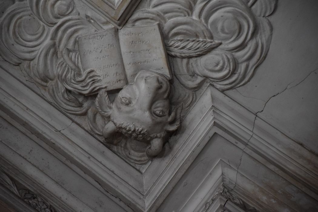 abside du choeur, détail du décor