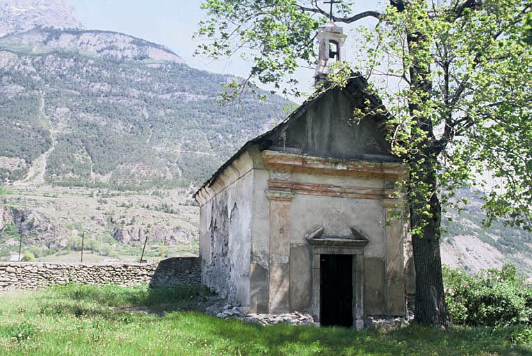 Chapelle depuis le nord-ouest.