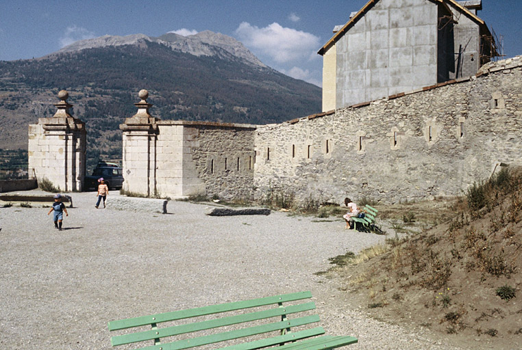 Porte de la Durance.