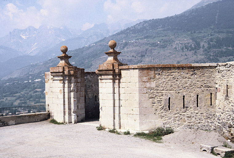 Porte de la Durance.