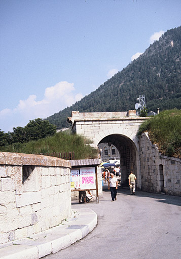 Porte de Pignerol.