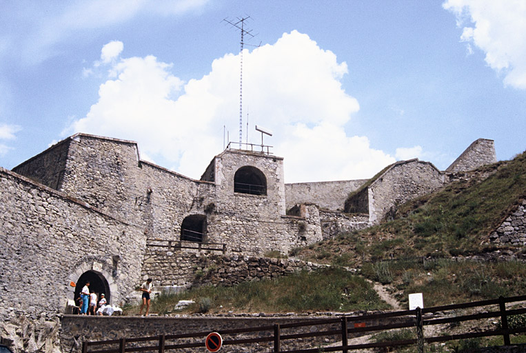 Porte de Pignerol, à l'est.