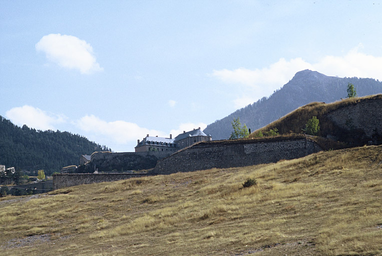 Vue générale depuis la ville.