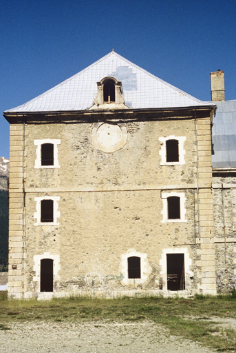 Ancienne chapelle, façade.