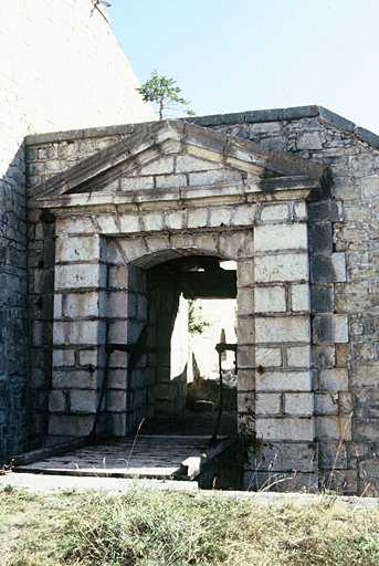 Entrée du donjon.