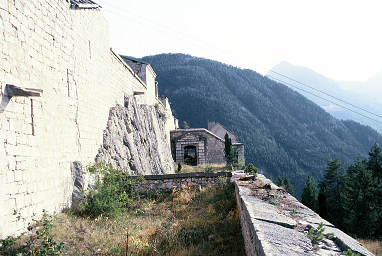 Mur de soutènement, partie haute.