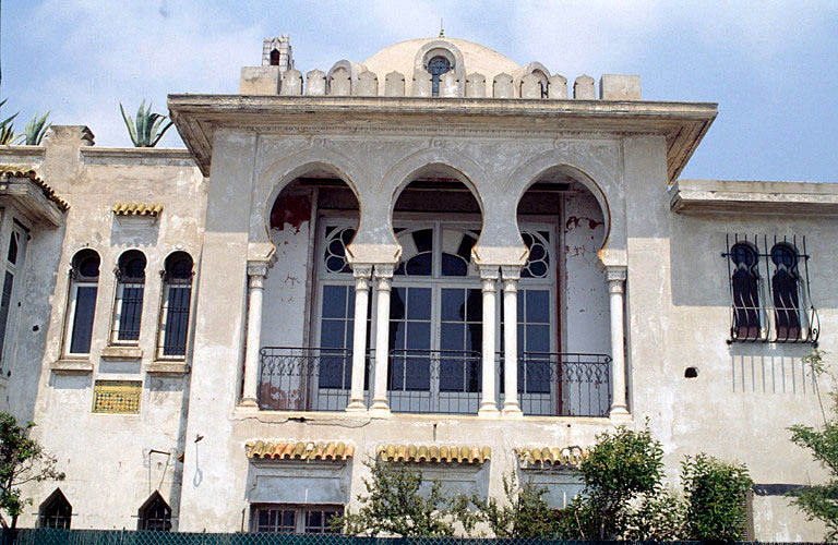 Façade sud, loggia vue de face.