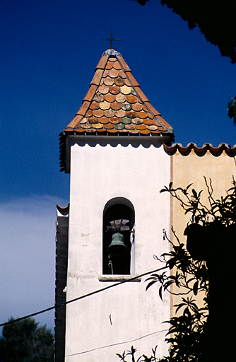 Clocheton, vu de l'est.