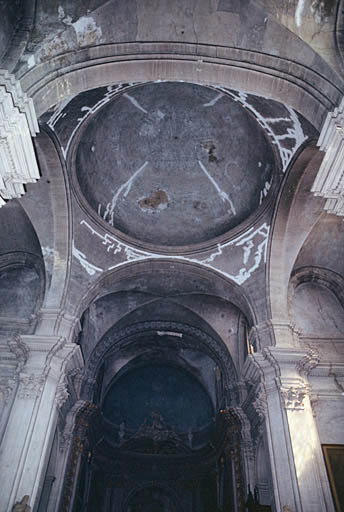 Vue de la croisée du transept.