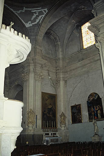 Vue du transept, détail d'un croisillon.