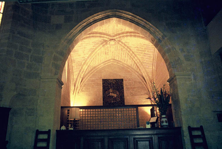 Vue d'une chapelle servant d'accueil à l'hôtel.