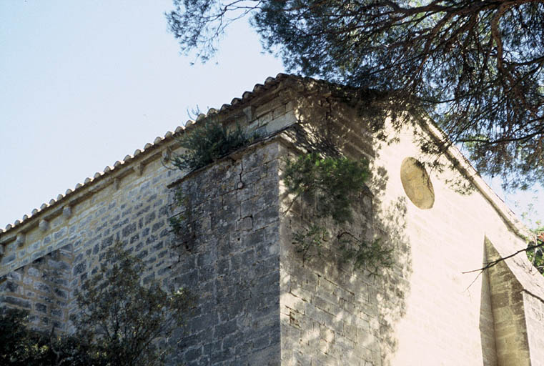 Vue de la façade ouest.