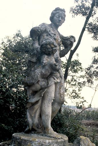 Statue du jardin : Vénus.