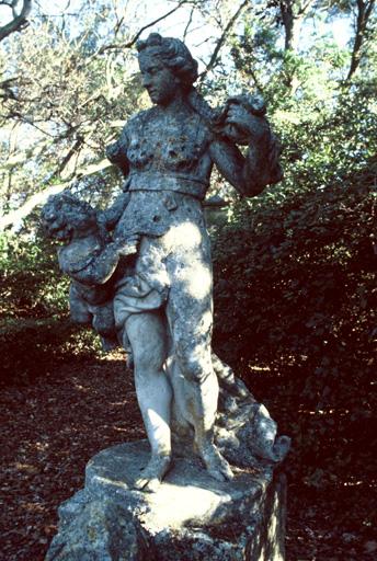 Statue du jardin : Vénus.