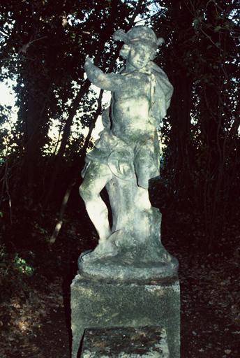 Statue du jardin : Mercure.