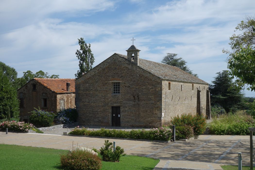 Eglise Saint-Pancrace : vue d’ensemble de la chapelle, façade occidentale