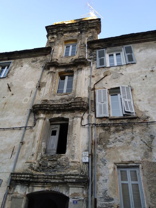 façade ouest, vue partielle